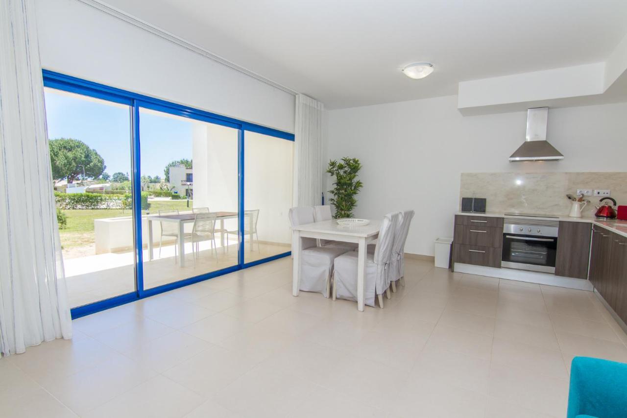 Apartamentos Clube Da Bemposta Алвор Екстериор снимка