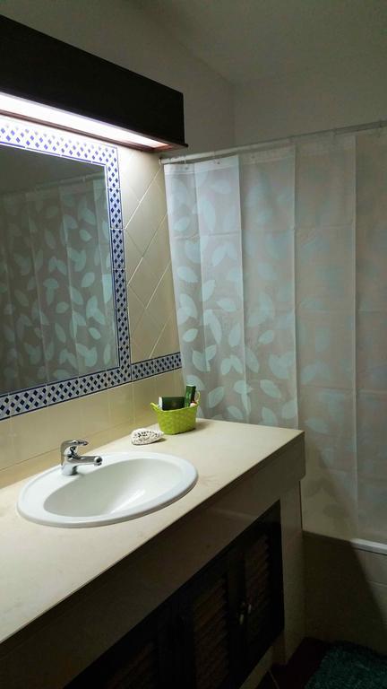 Apartamentos Clube Da Bemposta Алвор Екстериор снимка